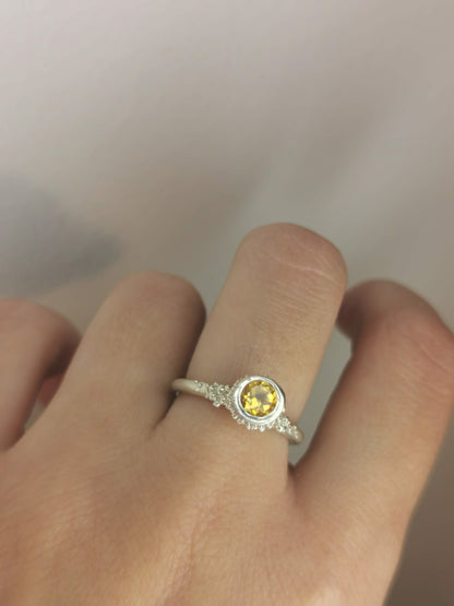 Sterling silver 'Princess' ring with citrine