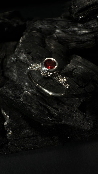 Sterling silver 'Princess' ring with garnet