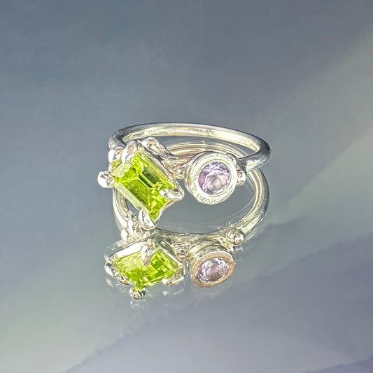 Sterling silver ‘X1’ ring with peridot and amethyst