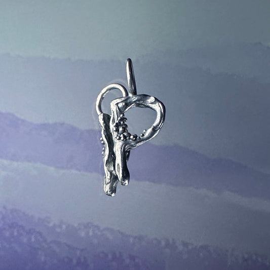 Sterling silver 'P' pendant