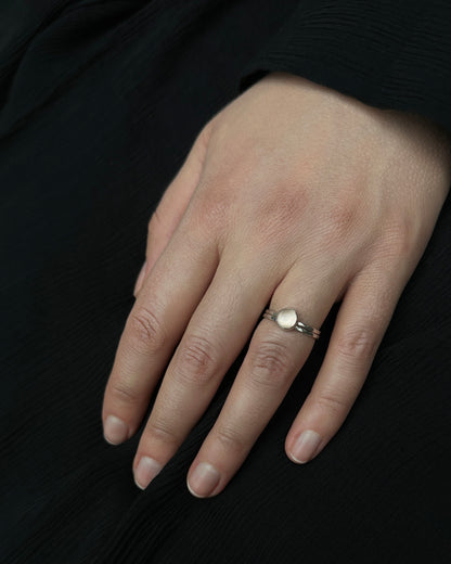 Sterling silver ring set with Rose Quartz